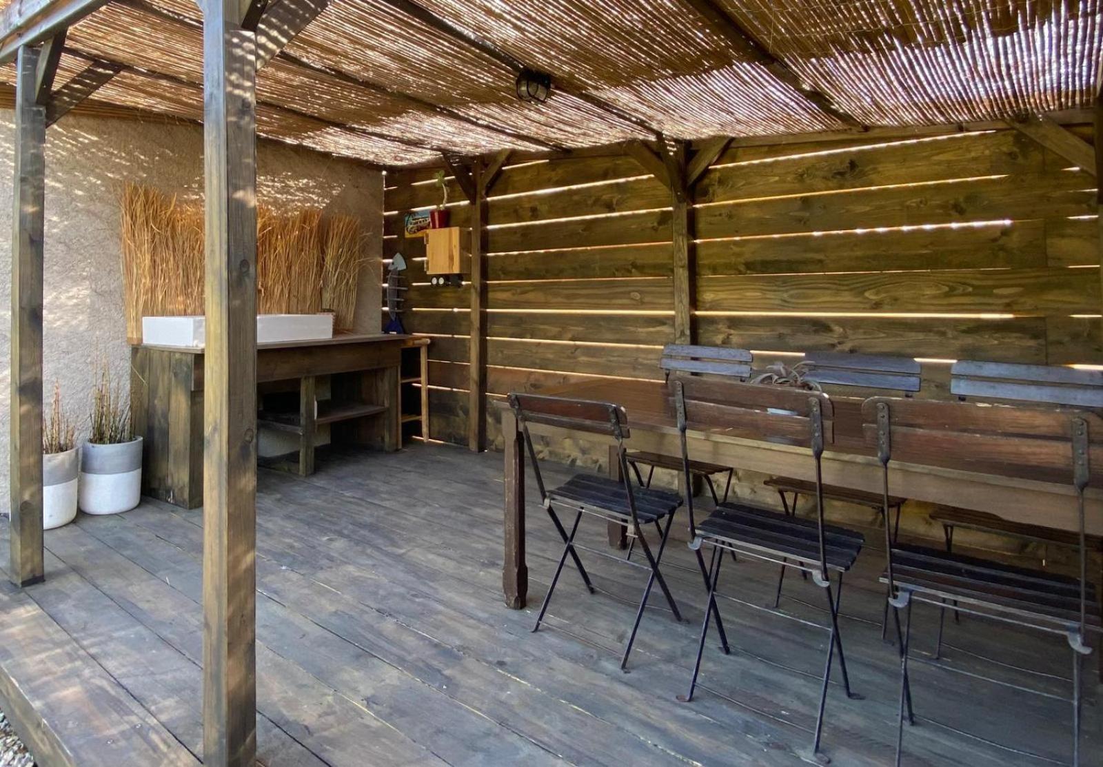 Gite Et Studios Les Barongeres Farges-lès-Chalon Kültér fotó