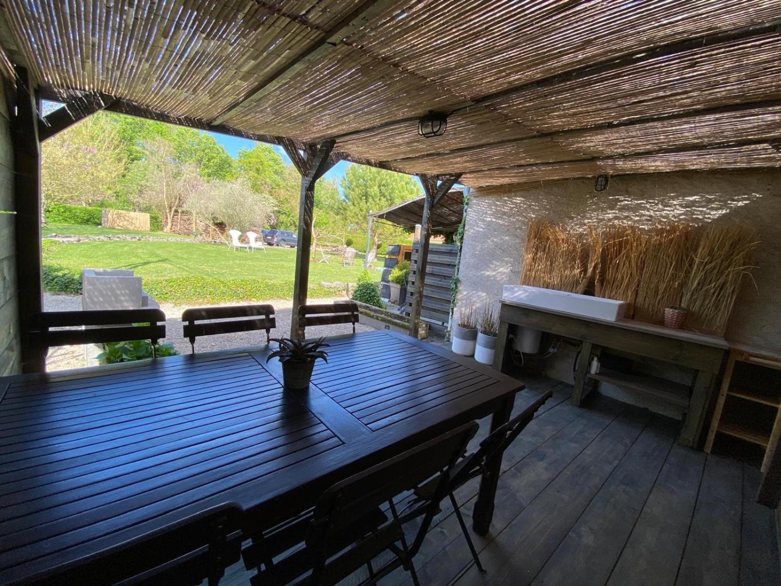 Gite Et Studios Les Barongeres Farges-lès-Chalon Kültér fotó