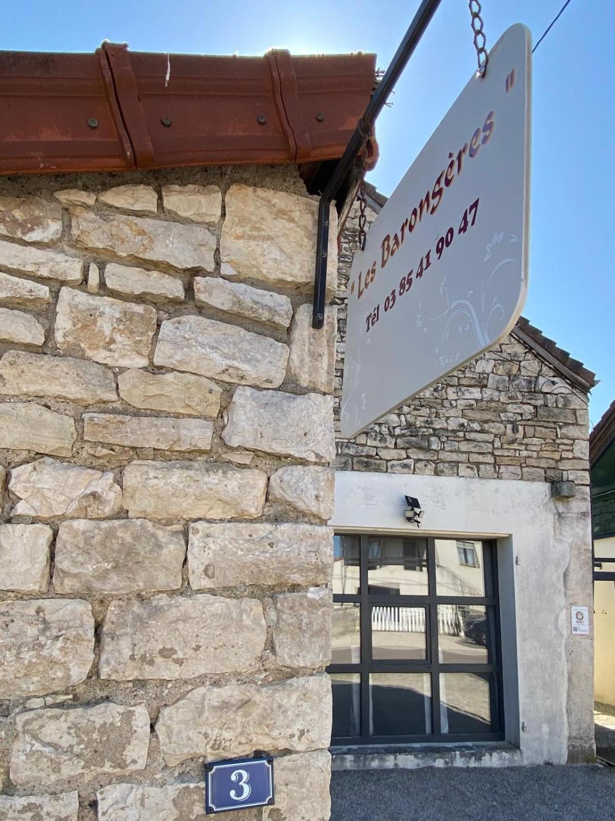 Gite Et Studios Les Barongeres Farges-lès-Chalon Kültér fotó