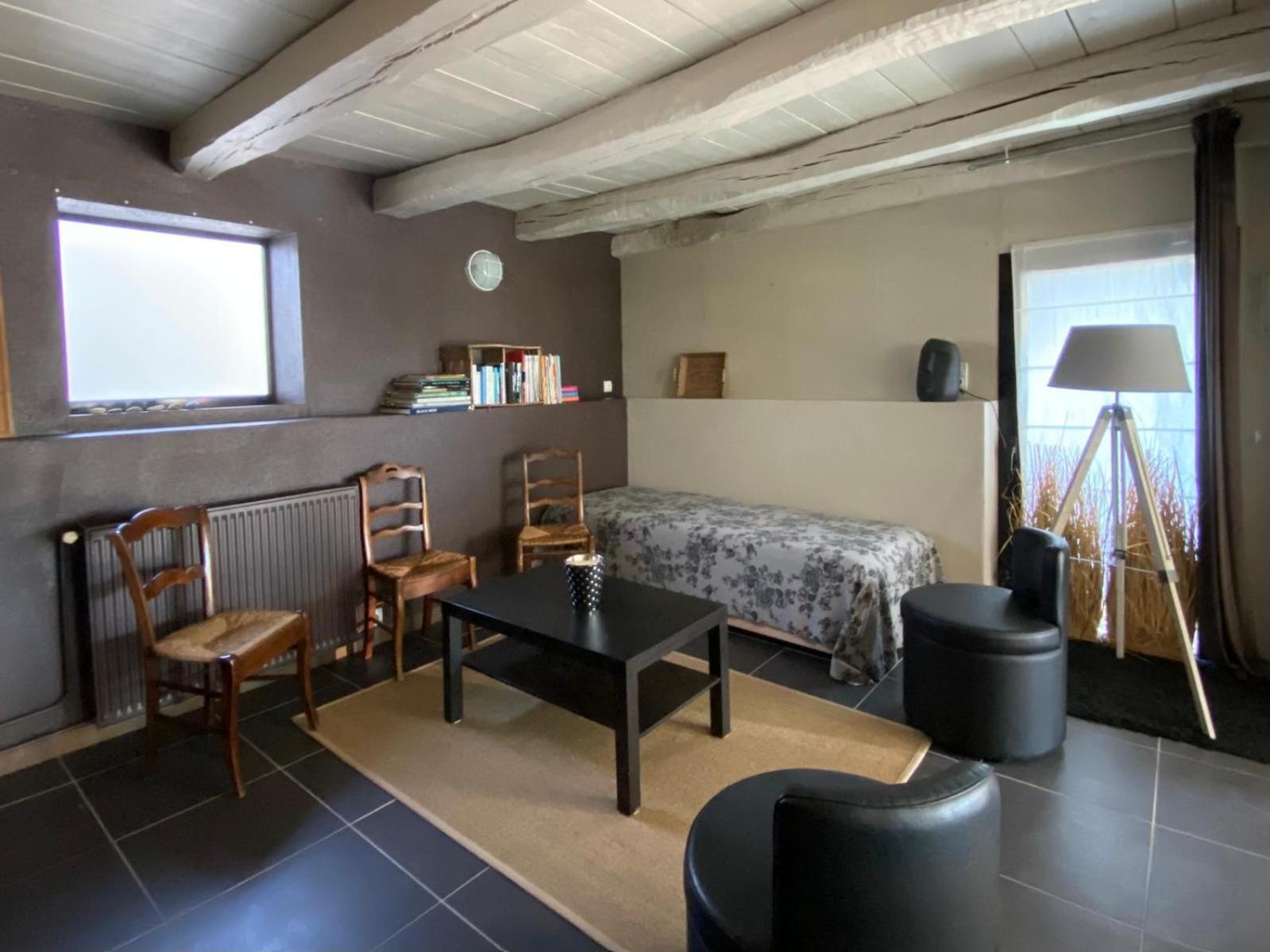 Gite Et Studios Les Barongeres Farges-lès-Chalon Kültér fotó