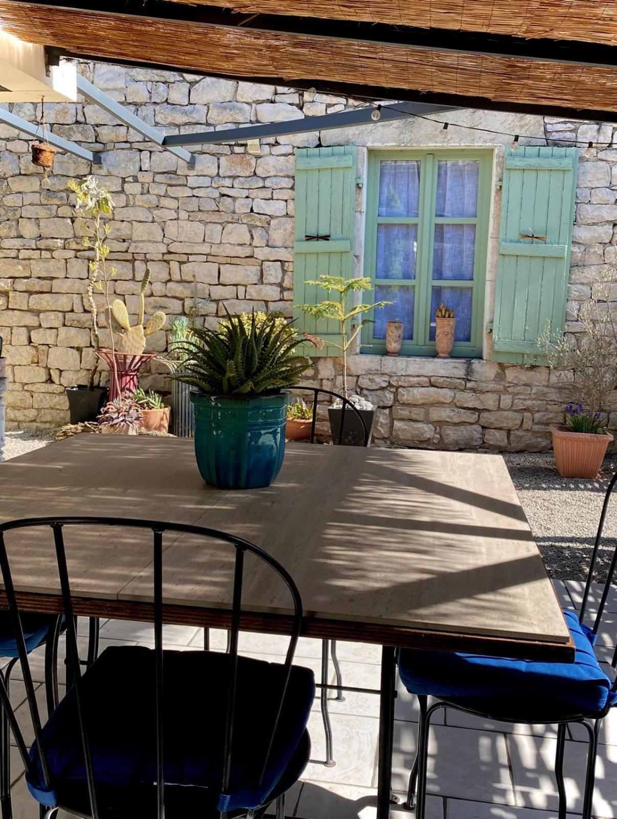 Gite Et Studios Les Barongeres Farges-lès-Chalon Kültér fotó